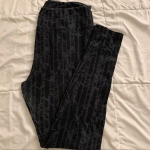 LuLaRoe Leggings TC Tall & Curvy - Grey & Black